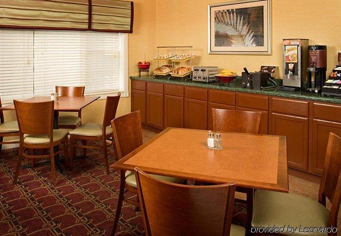 Residence Inn By Marriott Rocky Mount Restoran fotoğraf